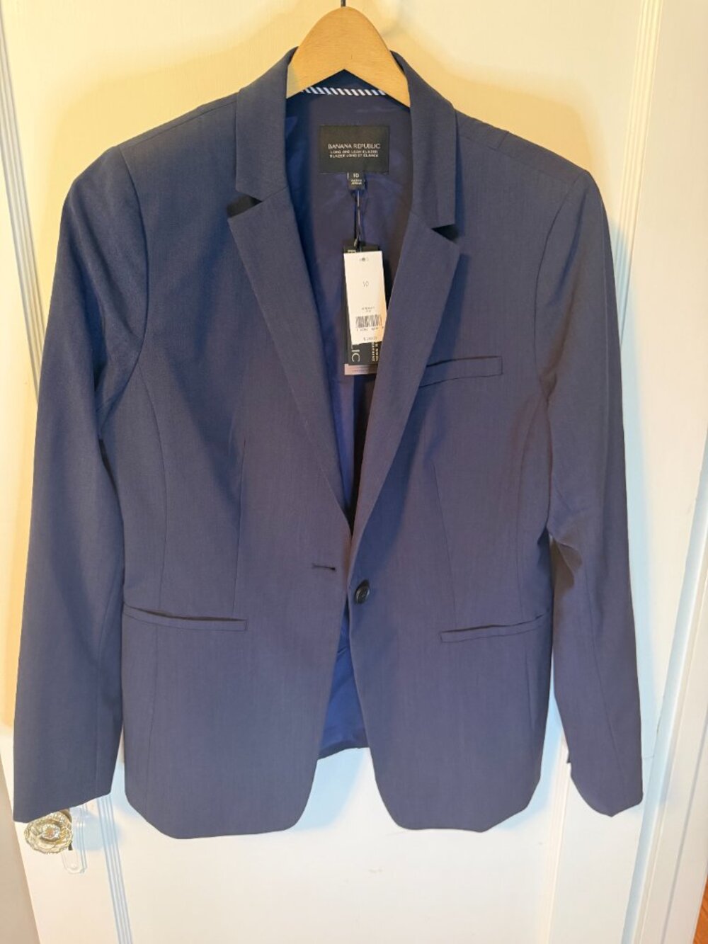 Banana Republic Long and Lean Navy Blazer (NWT)